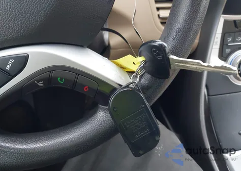 2011 Hyundai Elantra Gls (Ulsan Plant) из США, поврежденный, VIN KMHDH4AE1BU138228